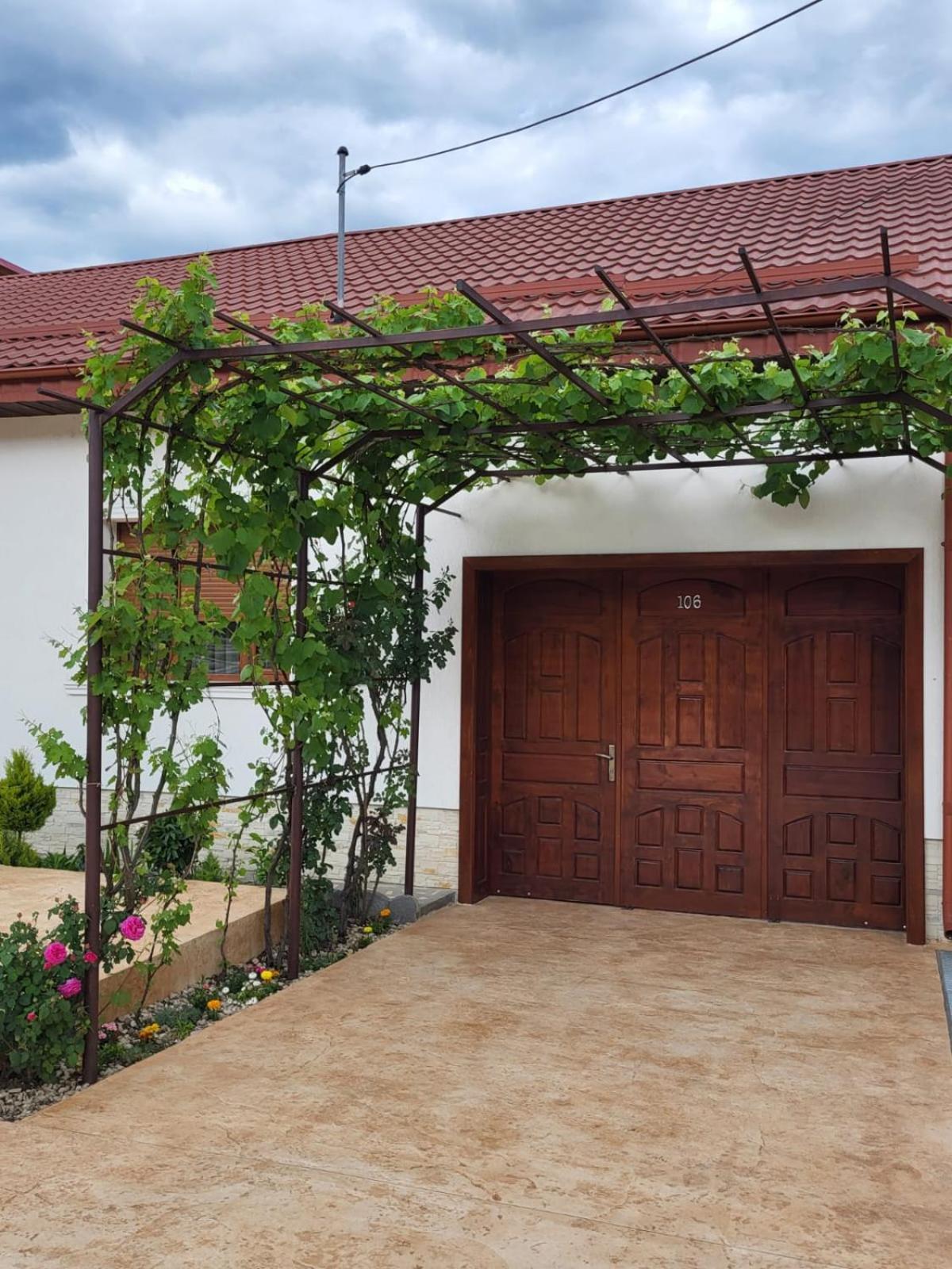 Hotel Casa Din Sat Ieşelniţa Exterior foto